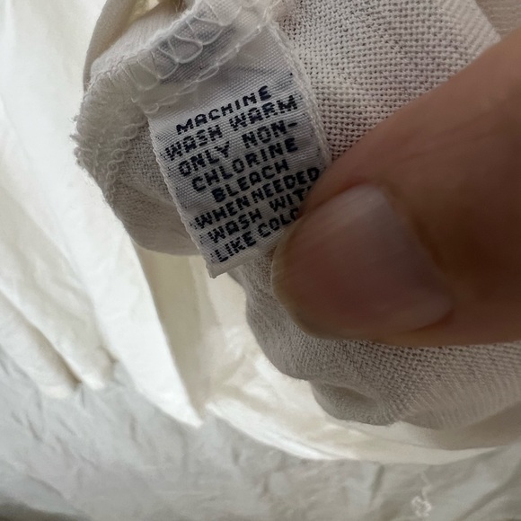 POLO LONG SLEEVE TEE 100% COTTON SIZE EXTRA LARGE. TRENDING STYLE VERY LIGHT. - Picture 6 of 6